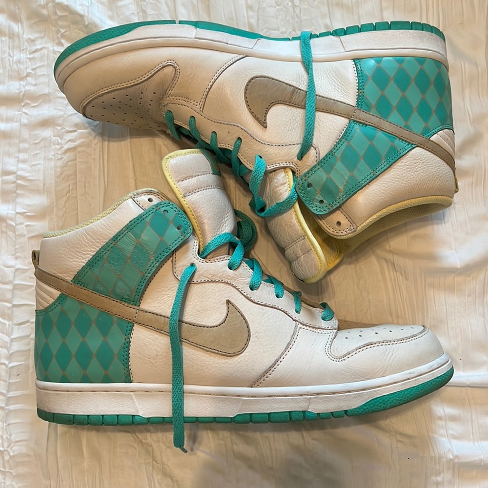 FREE SHIPPING Nike Dunk High Premium size 13